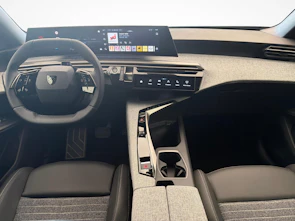 Fahrzeugbild PEUGEOT 3008 e-Allure Premium AWD