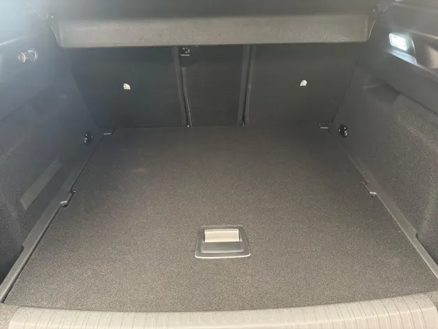 Peugeot 3008 e-Allure Premium AWD