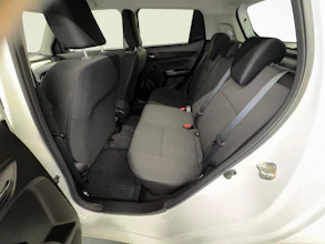 https://vehicle.imgix.net/4330447/84afebed-8132-49ae-a8a0-bfa3d914c9ce.jpg
