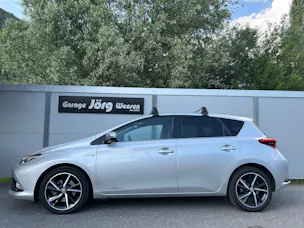 Toyota Auris 1.8 HSD Trend