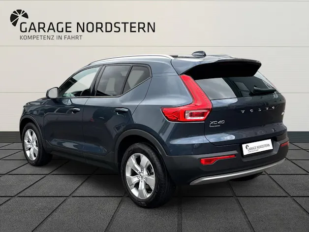 Volvo XC40 2.0 B4 MH Momentum