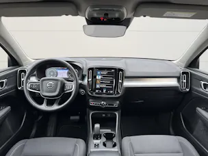 Volvo XC40 2.0 B4 MH Momentum
