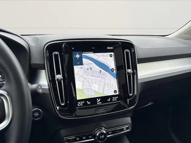 Volvo XC40 2.0 B4 MH Momentum