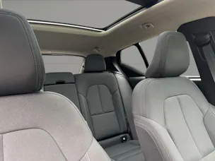Volvo XC40 2.0 B4 MH Momentum