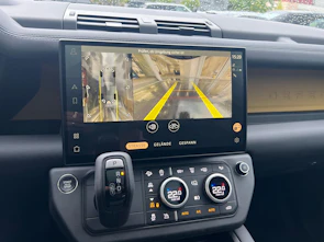 Fahrzeugbild LAND ROVER Defender 110 3.0 D I6 350 Trophy Edition Yellow