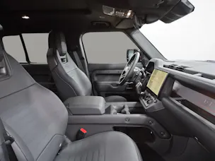 Land Rover Defender 110 4.4 V8 Octa