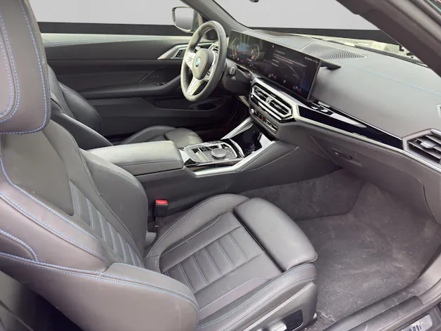 BMW 430i M Sport xDrive Cabrio