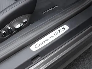 Porsche 911 Carrera GTS Cabriolet