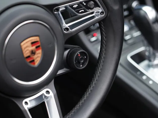 Porsche 911 Carrera GTS Cabriolet