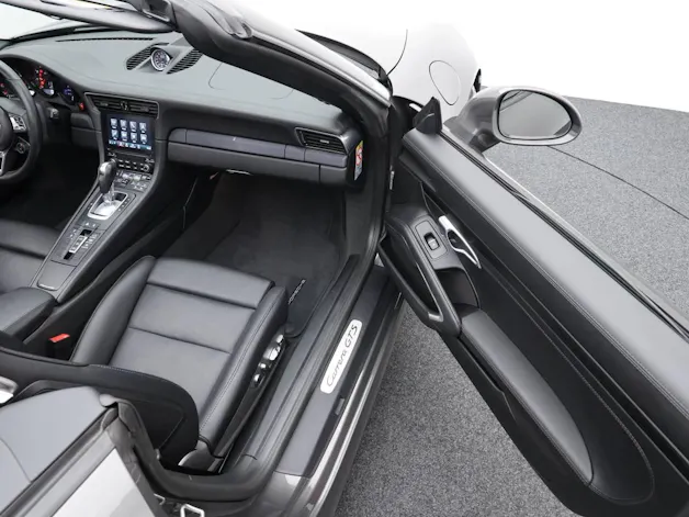 Porsche 911 Carrera GTS Cabriolet