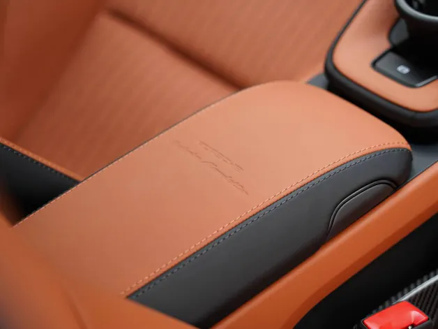 Porsche 911 S/T
