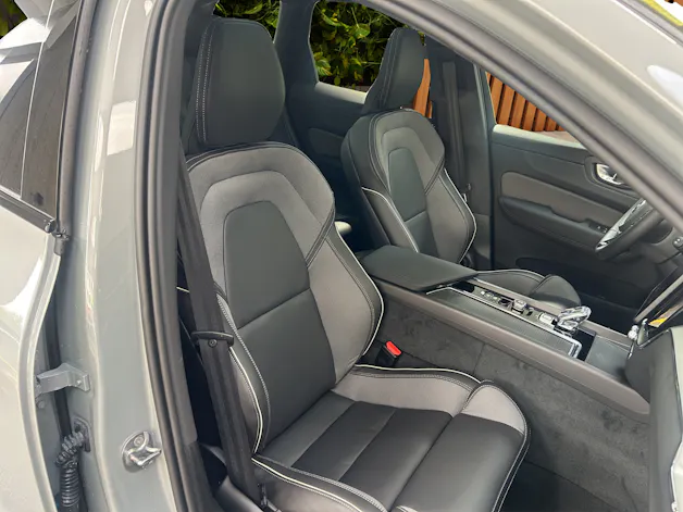 Volvo XC60 2.0 T6 TE Black Edition eAWD