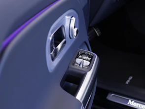 Fahrzeugbild MERCEDES-BENZ CLA 220 4-Matic Shooting Brake