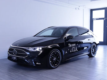 Fahrzeugbild MERCEDES-BENZ CLA 220 4-Matic Shooting Brake