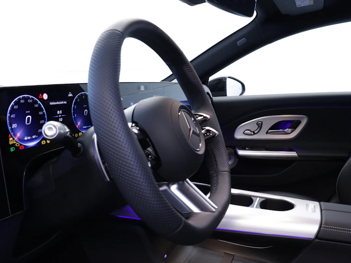 Fahrzeugbild MERCEDES-BENZ CLA 220