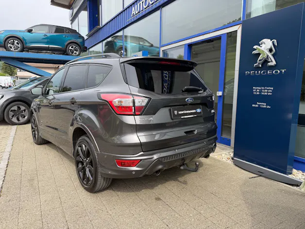 Ford Kuga 2.0 TDCi 180 ST-Line FPS