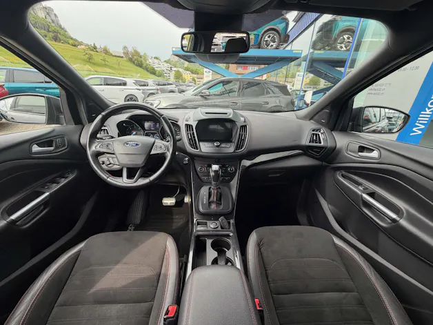 Ford Kuga 2.0 TDCi 180 ST-Line FPS