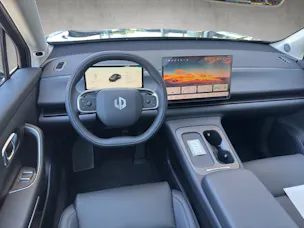 Leapmotor C10 EV AWD