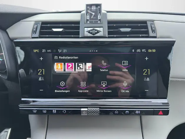 DS Automobiles 7 1.6 E-Tense 360PS La Première 4x4