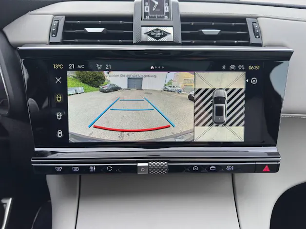 DS Automobiles 7 1.6 E-Tense 360PS La Première 4x4