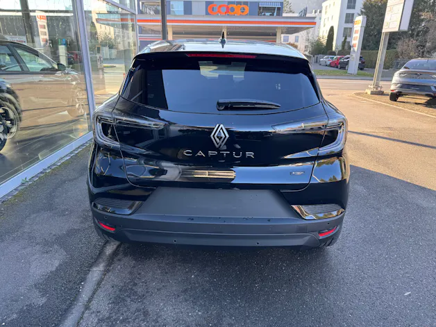 Renault Captur 1.8 E-Tech techno