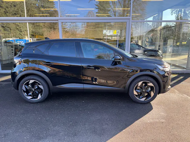 Renault Captur 1.8 E-Tech techno