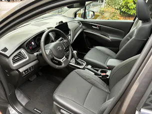 Suzuki S-Cross 1.4 T Sakura Top Hybrid 4x4