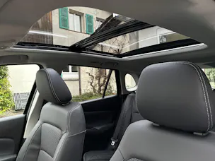 Suzuki S-Cross 1.4 T Sakura Top Hybrid 4x4