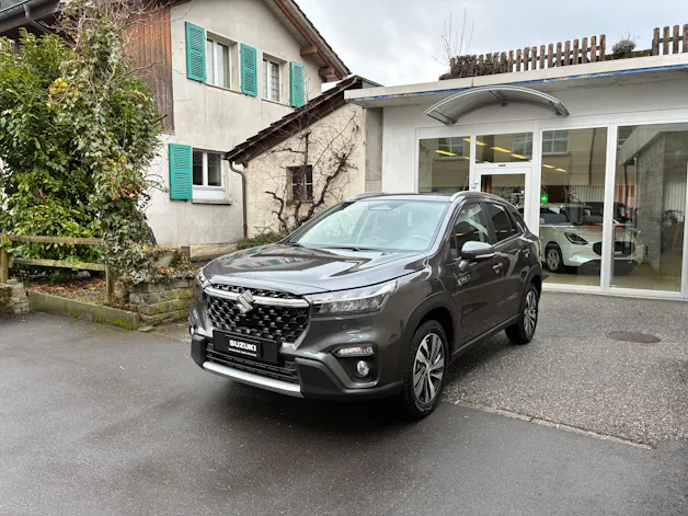 Suzuki S-Cross 1.4 T Sakura Top Hybrid 4x4