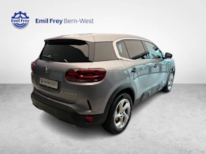 https://vehicle.imgix.net/4331404/e5c9dd9e-260c-45f6-96f1-2a6e76ade9cd.jpg