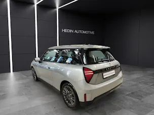 Mini J01 Cooper E Attraktiven Leasingzinssatz ab 0.9 % bei Abschluss einer BMW Fahrzeugversicherung.