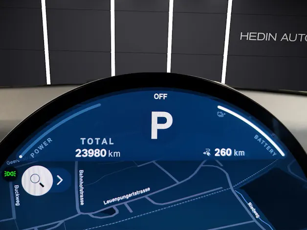 Mini J01 Cooper E  Attraktiven Leasingzinssatz ab 0.9 % bei Abschluss einer BMW Fahrzeugversicherung.
