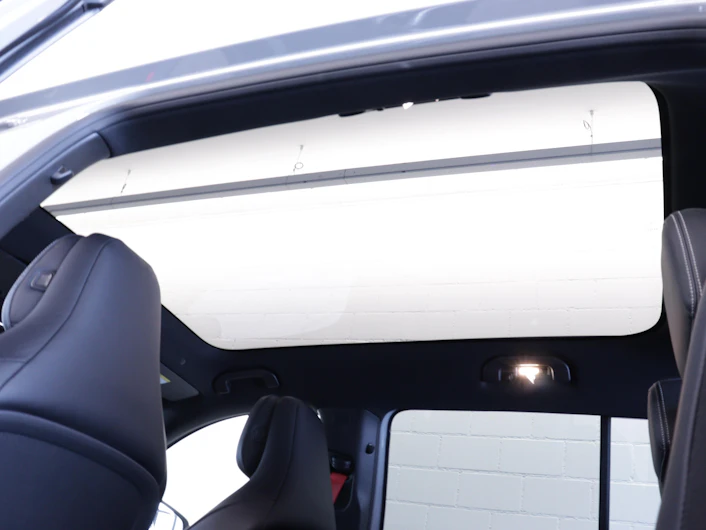 Fahrzeugbild MERCEDES-BENZ GLB 220