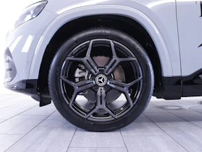 Fahrzeugbild MERCEDES-BENZ GLB 220 4matic