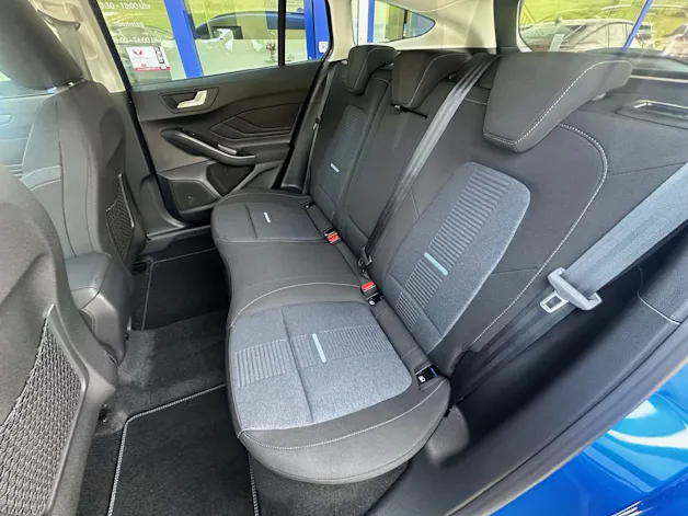 Ford Focus Station Wagon 1.0i EcoB Hybrid 155 Active X