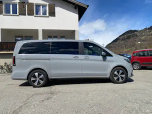 Mercedes-Benz V 250 d Avantgarde lang 4matic Van