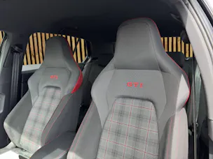 VW Golf VIII 2.0 TSI GTI DSG