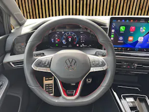 VW Golf VIII 2.0 TSI GTI DSG