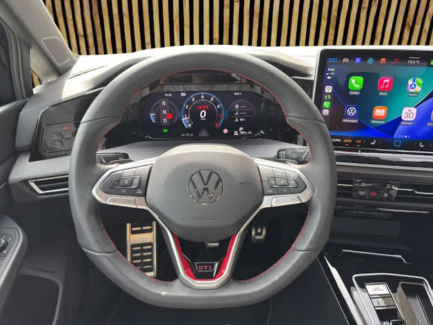 VW Golf VIII 2.0 TSI GTI DSG