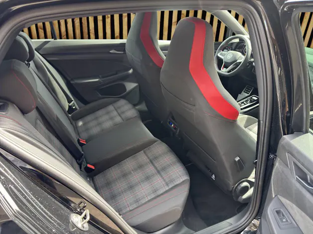 VW Golf VIII 2.0 TSI GTI DSG