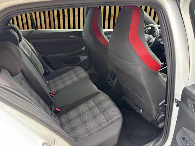 VW Golf VIII 2.0 TSI GTI DSG