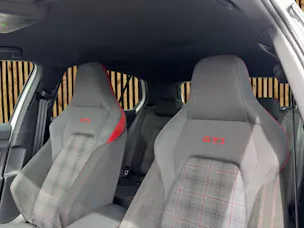 VW Golf VIII 2.0 TSI GTI DSG