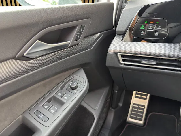 VW Golf VIII 2.0 TSI GTI DSG