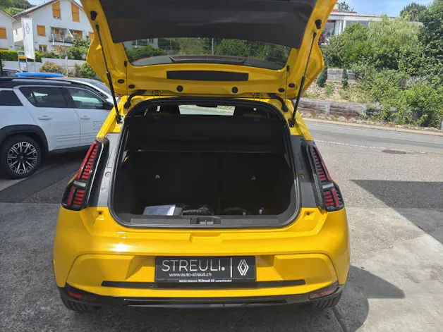 Renault R5 E-Tech Comfort Range iconic