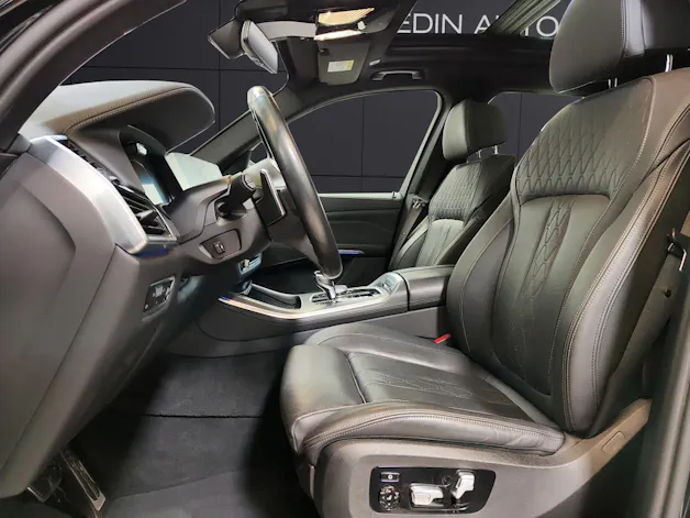 BMW X5 40d xDrive SAG MFK 18.06.2026 M Sport Panorama-Glasdach Sky Lounge