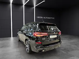 BMW X5 45e xDrive Attraktiven Leasingzinssatz ab 0.9 % bei Abschluss einer BMW Fahrzeugversicherung