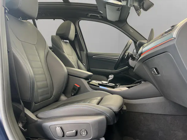 BMW X3 xDrive 48V M40d Travel Steptronic (CH)