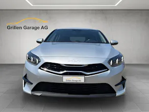 Kia Ceed 1.5 T-GDi MHEV Power