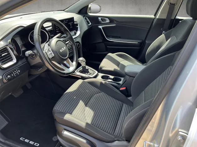 Kia Ceed 1.5 T-GDi MHEV Power