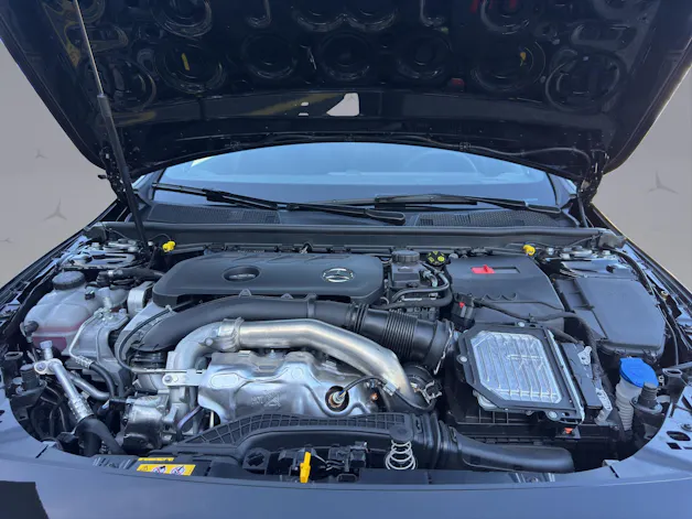Mercedes-Benz A 250 AMG Line 4m